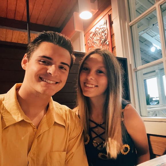 Meet your Posher, Zoey - Picture 10 of 16